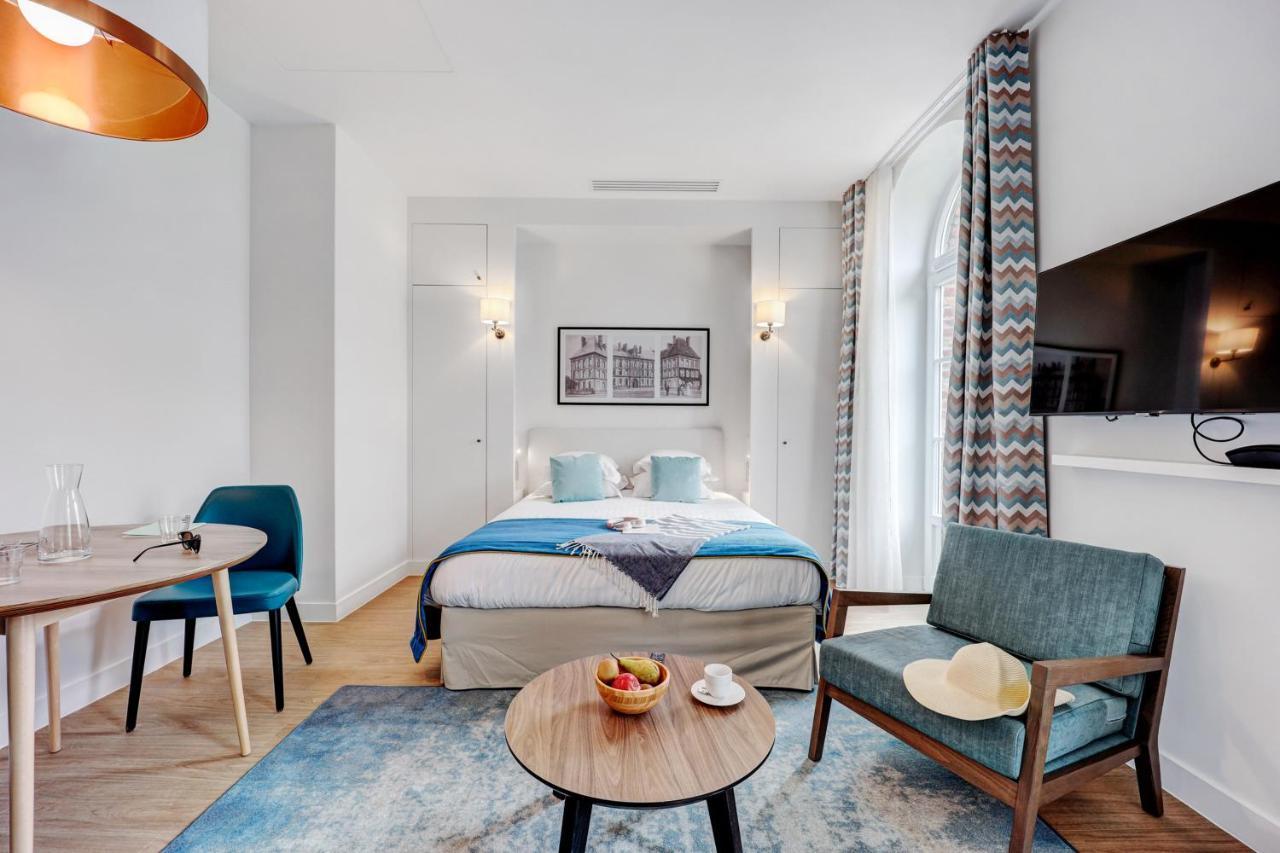 Residence Pierre & Vacances Premium Presqu'Ile De La Touques Deauville Exterior foto A typical room at the hotel